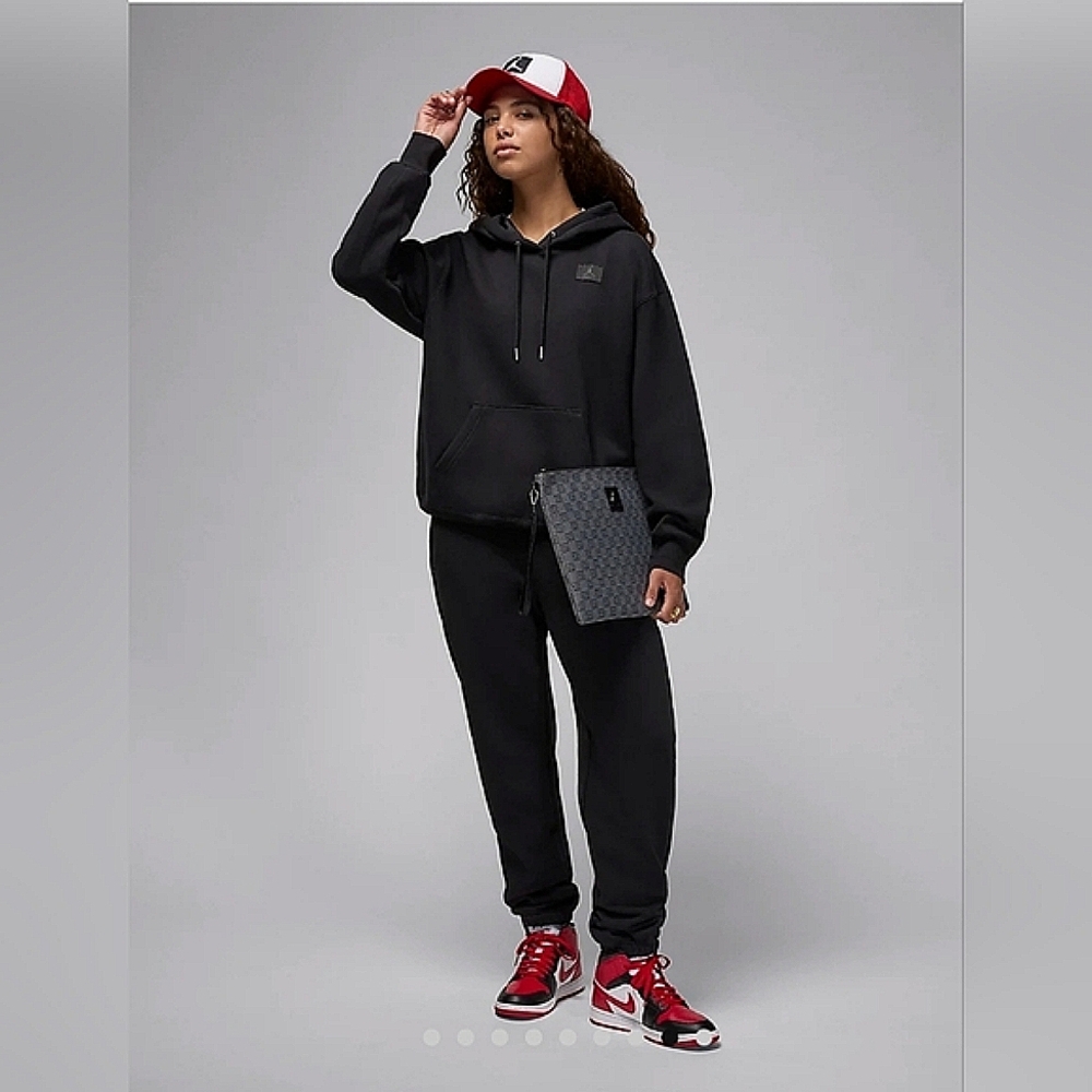 Jordan Flight Fleece Hoodie Satin-Lined, New With Tags, Midweight
